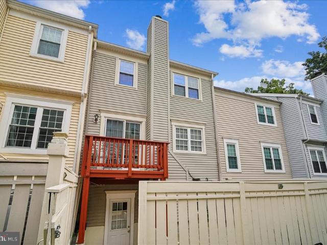 Townhouse for sale in Virginia