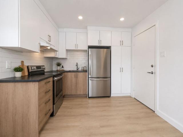 Apartment for rent in Duberger, Québec