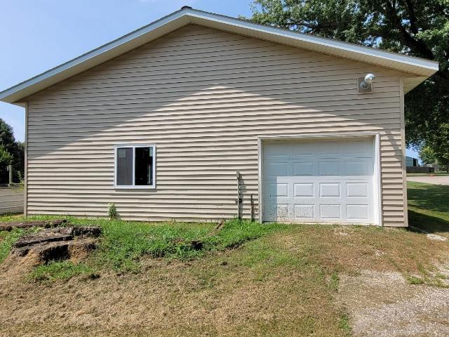 House for sale in Windom, Minnesota