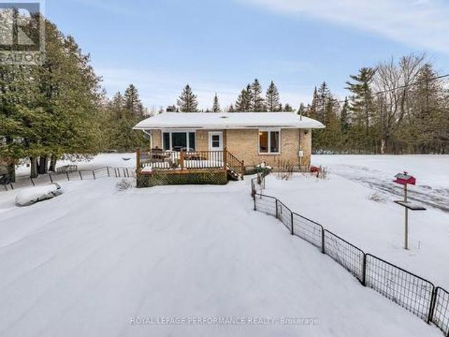 House for sale in Champlain, Ontario