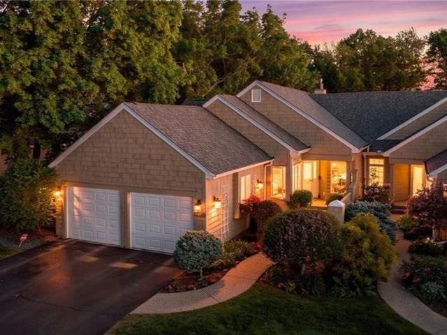 Townhouse for sale in Hennepin, Minnesota
