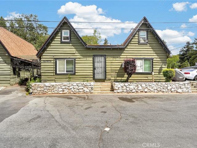 House for sale in Cedarpines Park, California