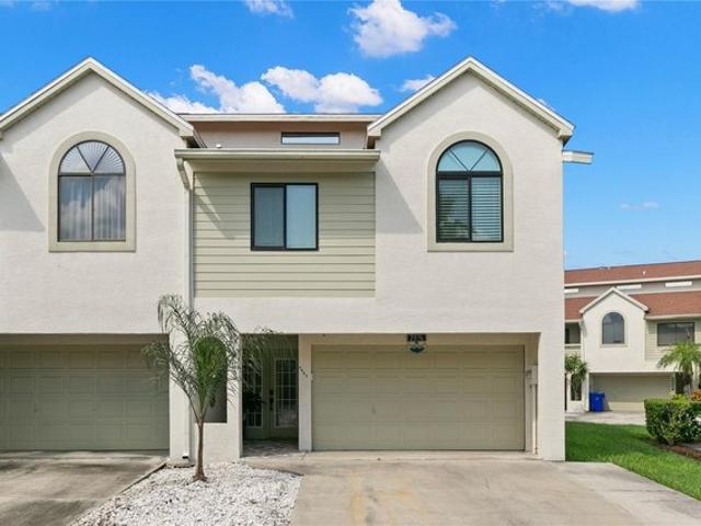 Townhouse for sale in Dunedin, Florida