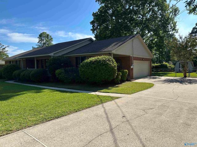 House for sale in Etowah, Alabama