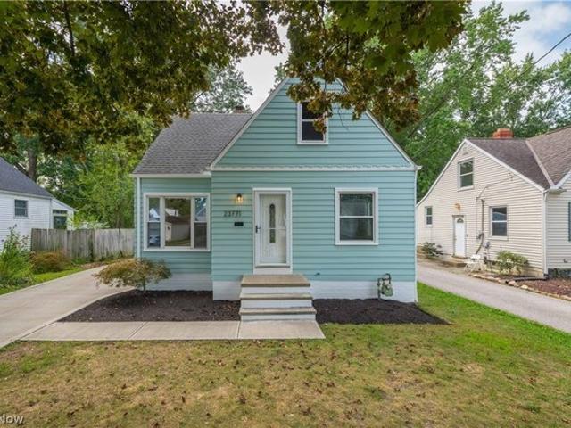 House for sale in North Olmsted, Ohio