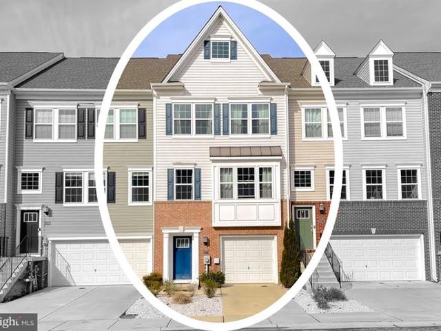 Townhouse for sale in California, Maryland