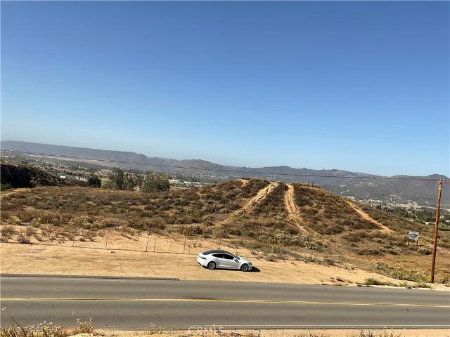Land for sale in Wildomar, California