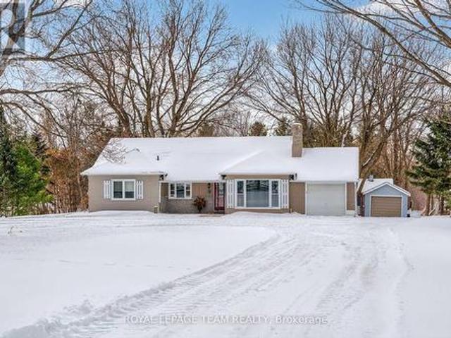 House for sale in Mississippi Mills, Ontario