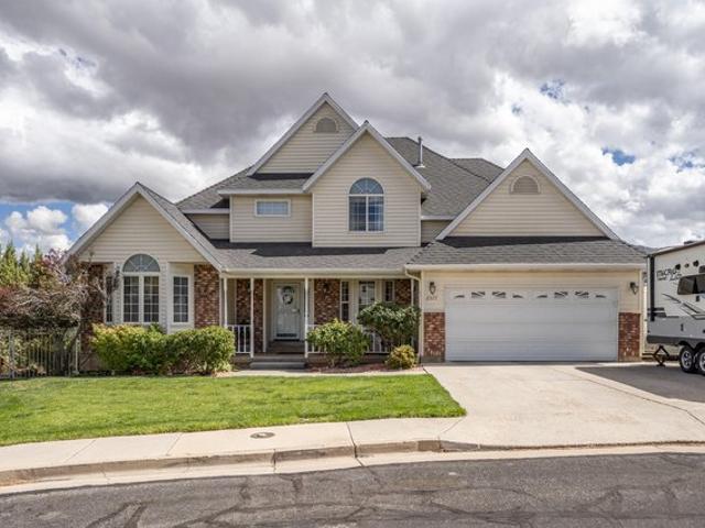 House for sale in Iron, Utah