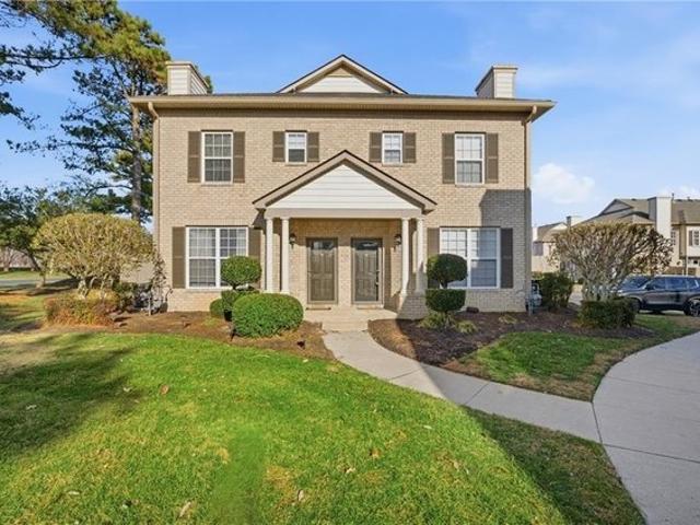 Townhouse for sale in Virginia