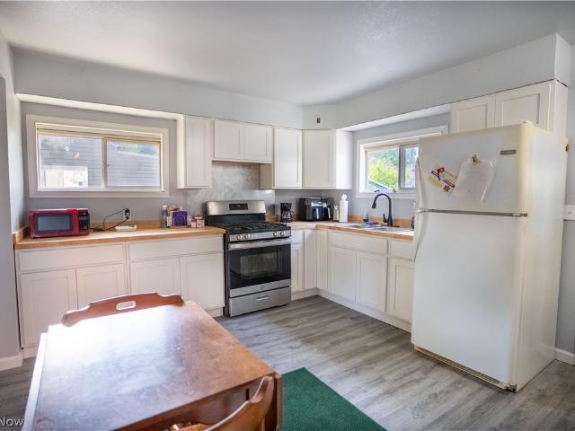 House for sale in Poland, Ohio