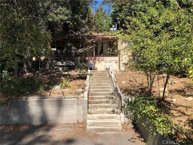House for sale in Crestline, San Bernardino County
