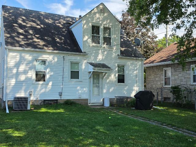 House for sale in Moline, Illinois