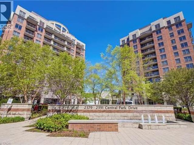 Condo for sale in Oakville, Ontario