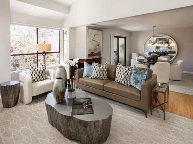 Townhouse for sale in San Mateo, California