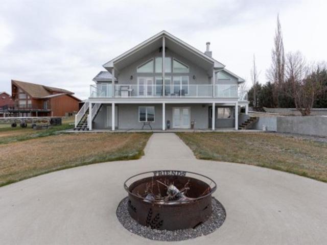 Condo for sale in Alberta