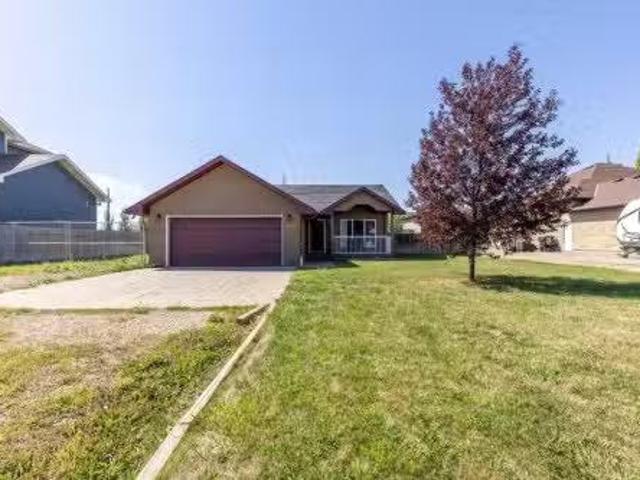 House for sale in Stirling, Alberta