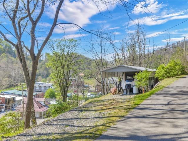 Land for sale in Lansing, North Carolina