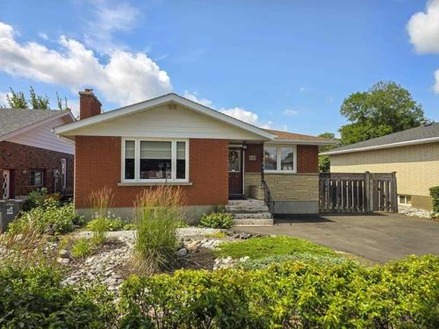 House for sale in Thunder Bay, Ontario