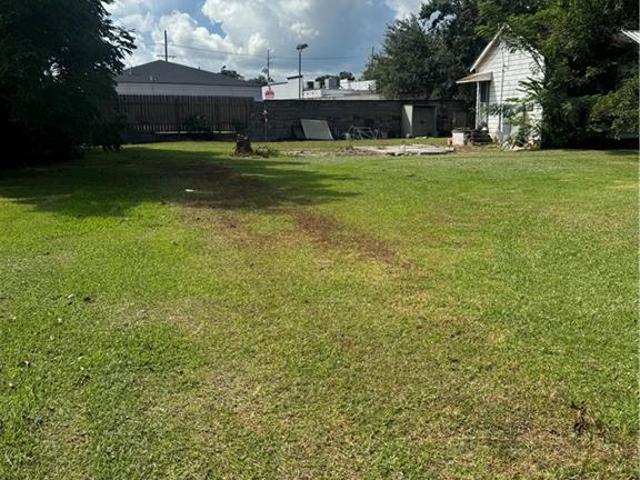 Land for sale in Harahan, Louisiana