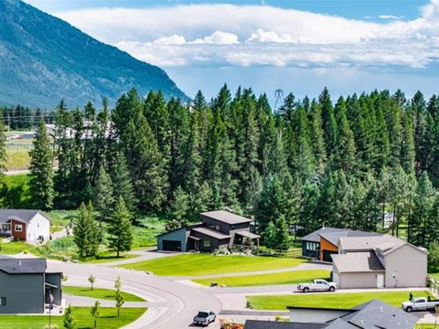 House for sale in Columbia Falls, Montana
