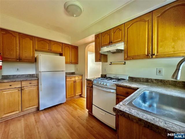 Property for rent in Bergenfield, New Jersey