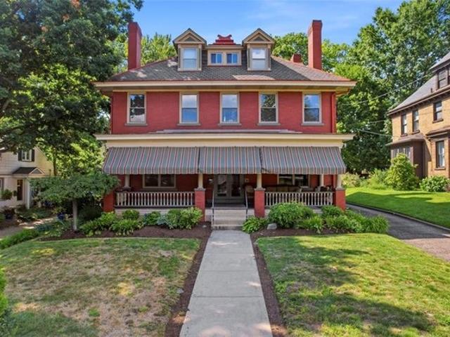 House for sale in Pittsburg, Pennsylvania