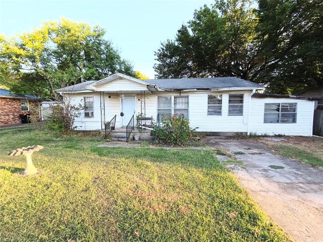 House for sale in Meeker, Oklahoma