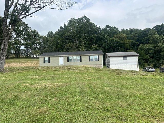 House for sale in Leivasy, West Virginia