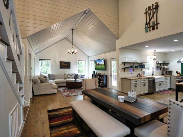 House for sale in Blue Ridge, Georgia