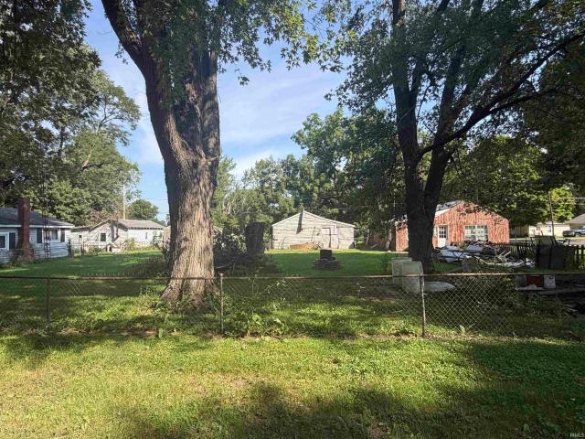 House for sale in Jonesboro, Indiana