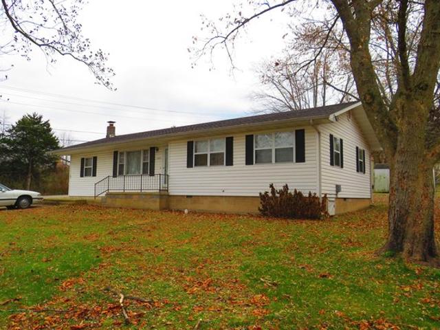 House for sale in Macomb, Missouri