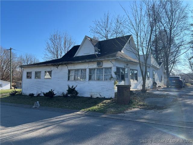Property for sale in Campbellsburg, Indiana