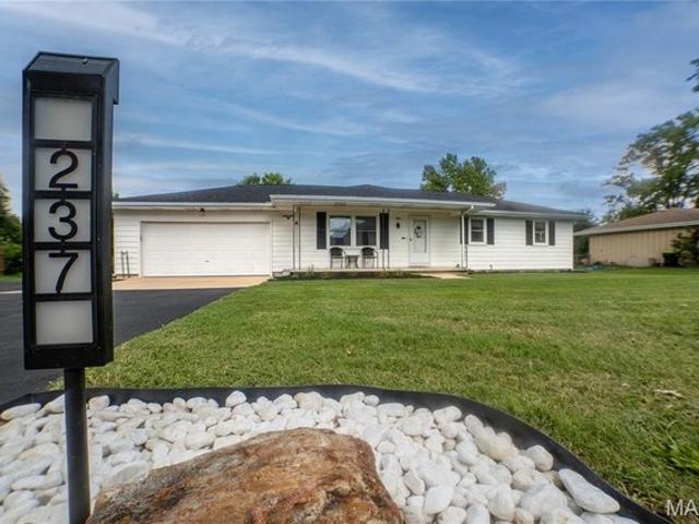 House for sale in Laclede, Missouri