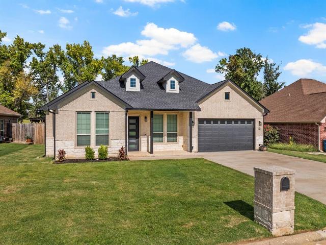 House for sale in Titus, Texas