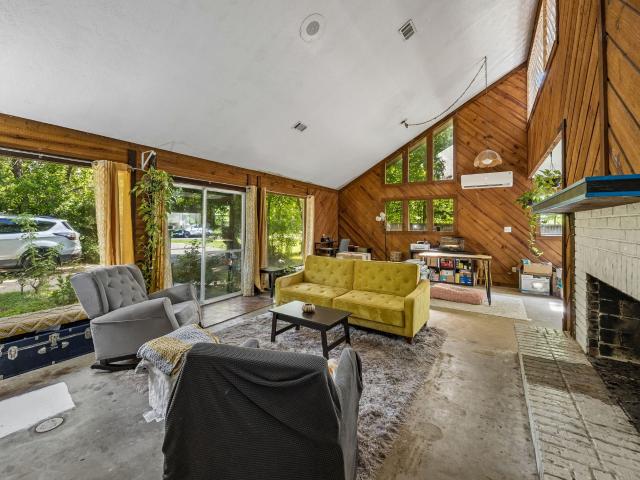 House for sale in Onalaska, Polk County