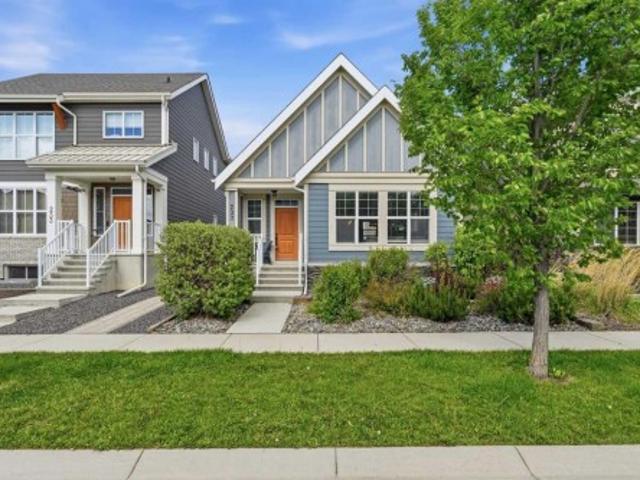 House for sale in Mahogany, Calgary