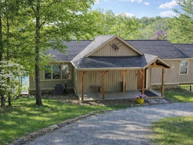 House for sale in Lewisburg, Kentucky