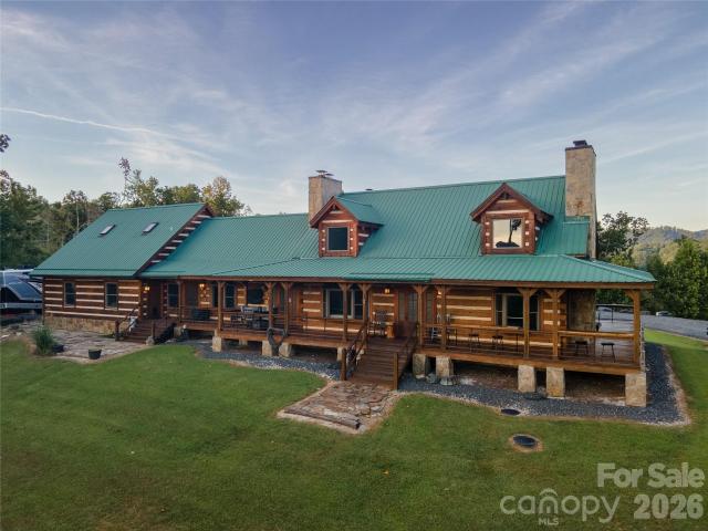 House for sale in Bakersville, North Carolina