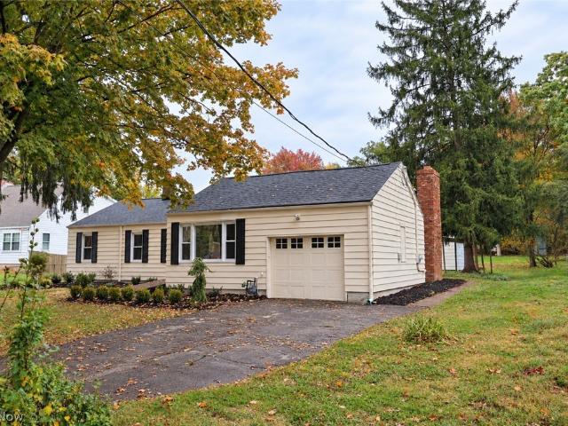 House for sale in Austintown, Mahoning County
