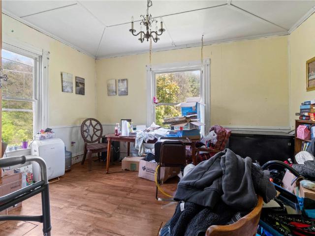 House for sale in Bruin, Pennsylvania