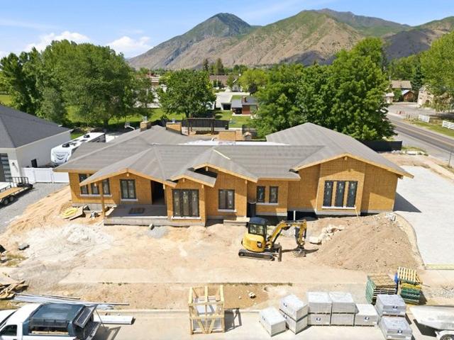 House for sale in Mapleton, Utah