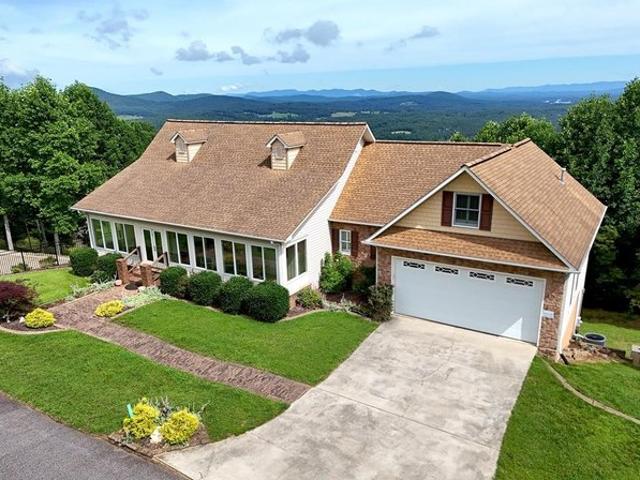 House for sale in Blairsville, Georgia