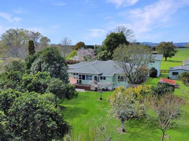 Property for sale in Thornton, Bay Of Plenty