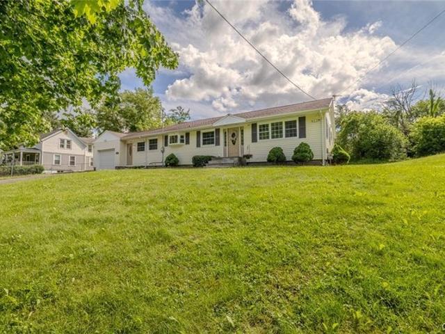 House for sale in Elbridge, New York