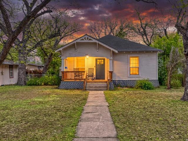 House for sale in Uvalde, Texas