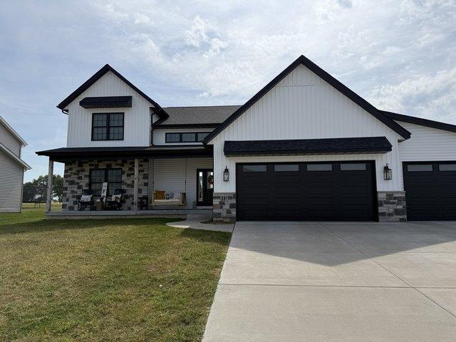House for sale in Eldridge, Iowa