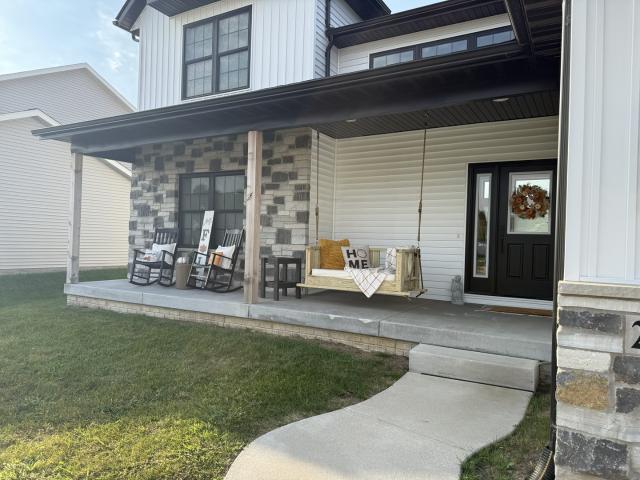 House for sale in Eldridge, Iowa