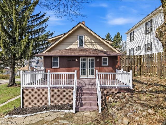 House for sale in Lowellville, Ohio