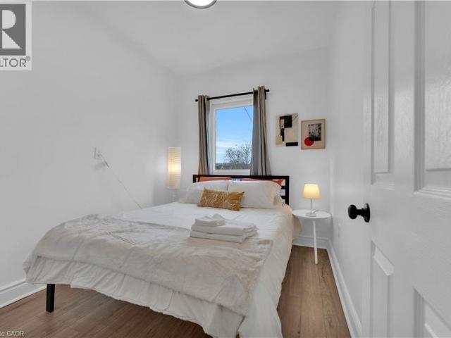 Apartment for rent in Ancaster, Ontario